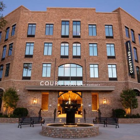 Courtyard Thomasville Downtown エクステリア 写真